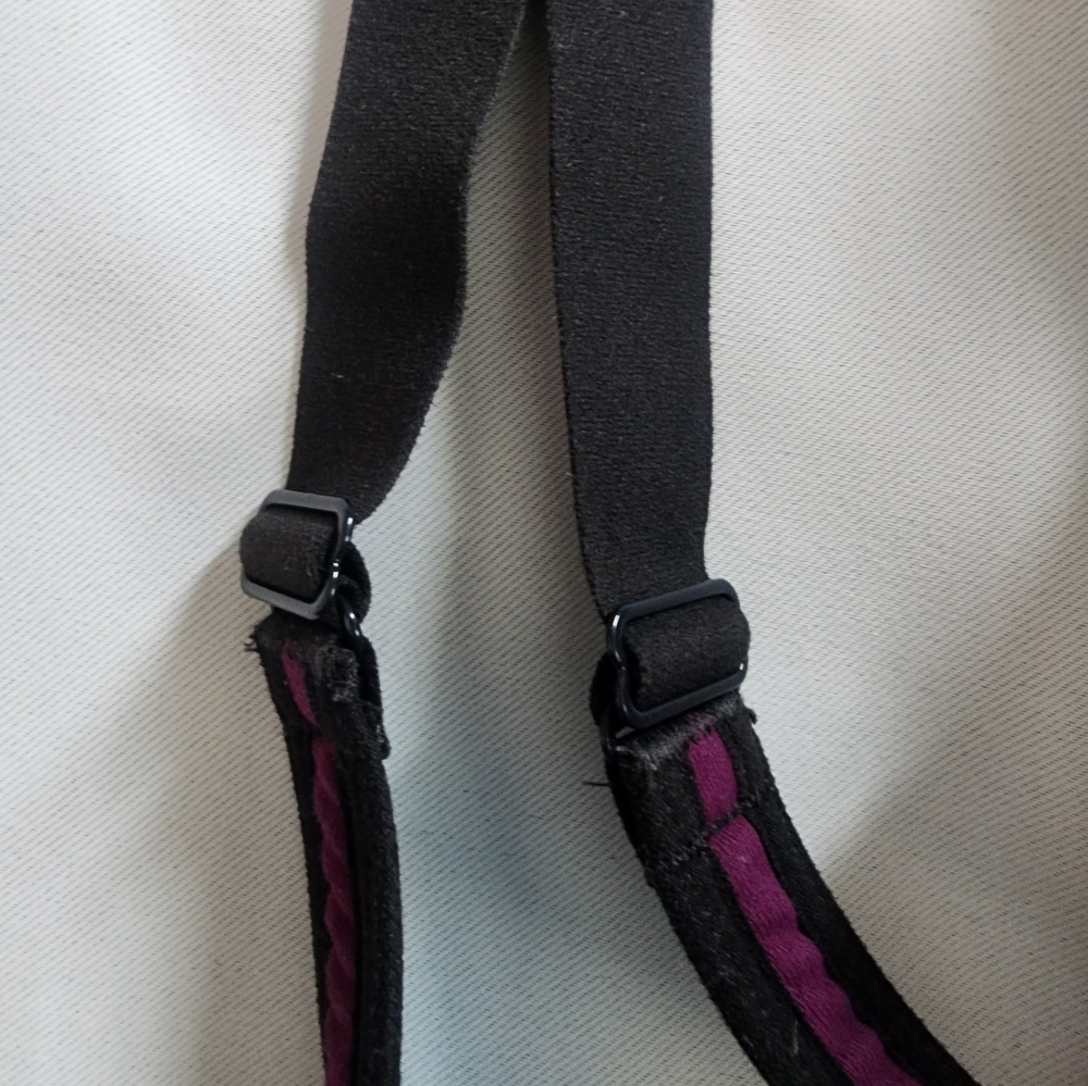 Victoria's Secret Knockout Front Close Sports Bra (38DD) - Picture 7 of 8